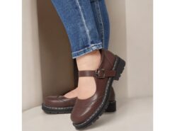 Women's Brown Mary Jane Shoes with Brogue Detailing, Buckle Strap, and Chunky Non-Slip Sole – Retro Casual Footwear for Everyday Wear 2025 - TheIslandCowGirl