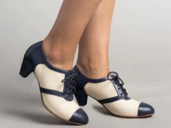 Women's Vintage Two-Tone Oxford Shoes - Classic Lace-Up Low Heel for Retro Office or Casual Wear 2025 - TheIslandCowGirl