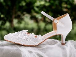 Women's White Lace Floral Embroidered Kitten Heel Shoes with Ankle Strap – Elegant Bridal Wedding Shoes 2025 - TheIslandCowGirl
