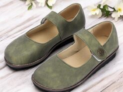 Green Women's Vintage Mary Jane Flats - Comfortable and Versatile Casual Shoes for Everyday Wear and Walking 2025 - TheIslandCowGirl